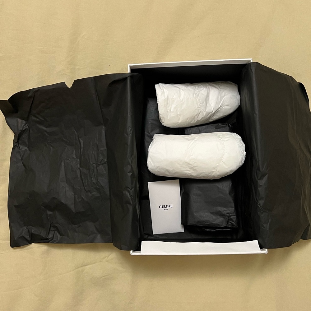 Celine empty box. - Picture 5 of 5